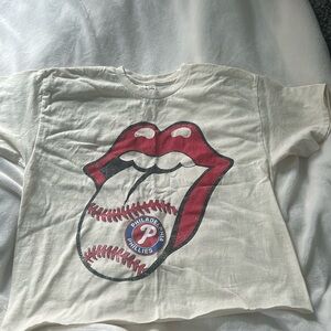 Livy Lu adult size small Rolling Stones Phillies tee